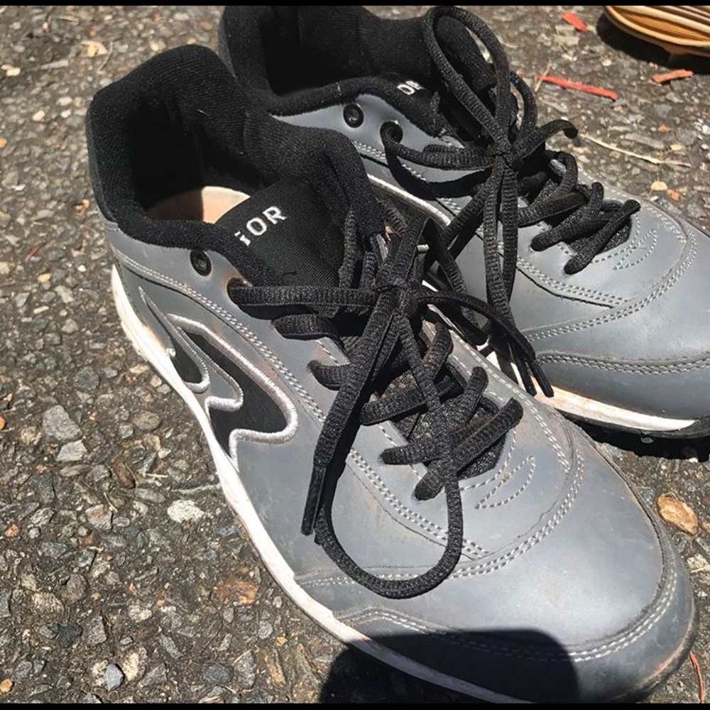 Ringor turf shoes (softball)